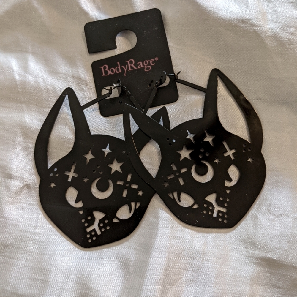 Cat earrings